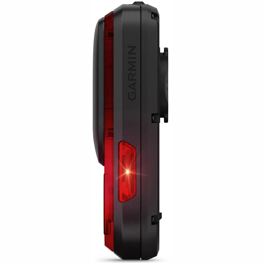 Garmin Varia RearVue 820 cycling radar and rear light detail