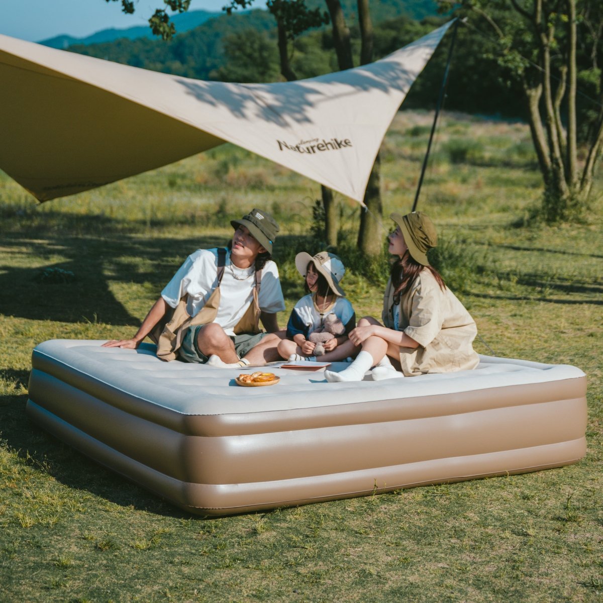 ChenJing C28 Built - in Pump Inflatable Bed - Naturexplore - Naturehike - CNK2550WS013-38-D - Double